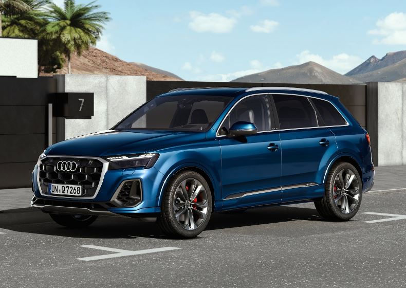 2024 Audi Q7 3.0 TDI quattro 286 HP Boot Space