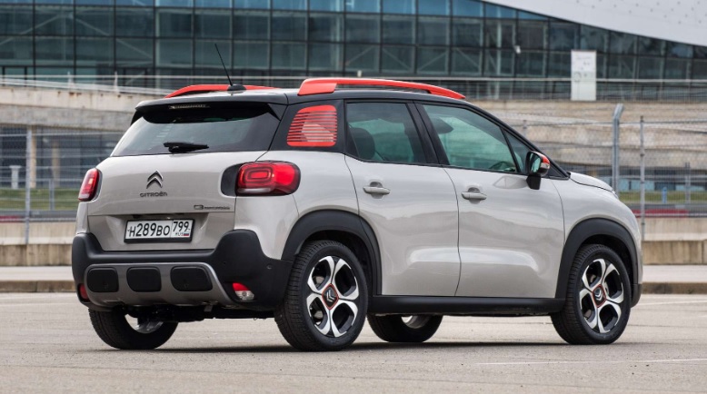 2018 Citroen C3 Aircross 1.2 PureTech 110 HP Boot Space