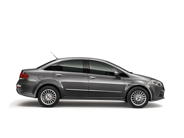 2012 Fiat Linea 1.4 77 HP Boot Space