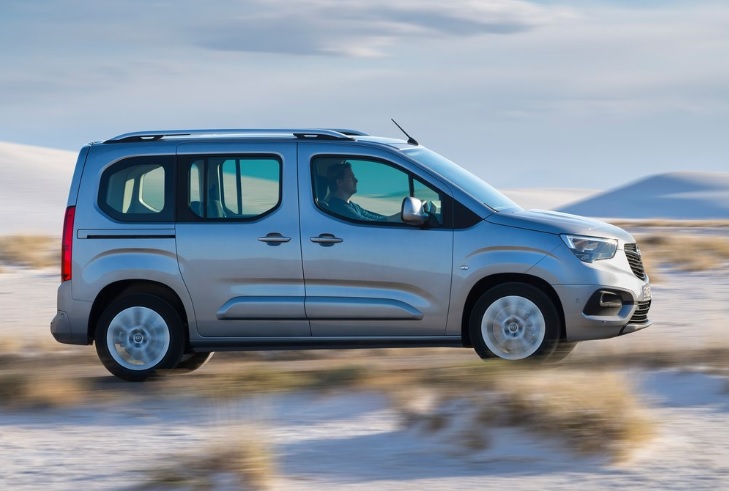 2024 Opel Combo 1.5 Dizel 102 HP Boot Space