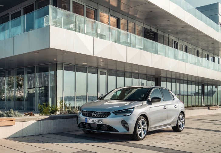 2021 Opel Corsa 1.2 130 HP Boot Space