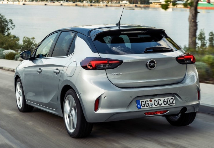 2020 Opel Corsa 1.2 130 HP Boot Space