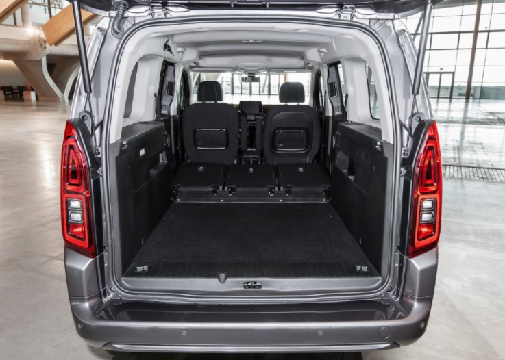 2021 Toyota Proace City 1.5 D 130 HP Boot Space