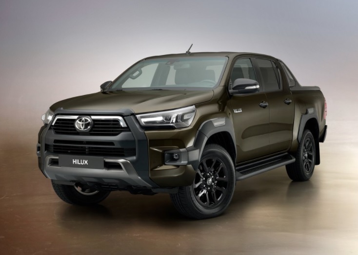 2022 Toyota Hilux 2.4 150 HP Invincible AT Technical Specifications