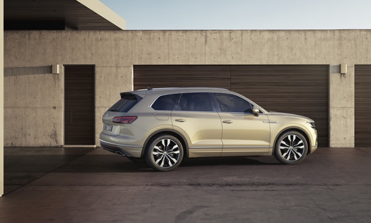 2023 Volkswagen Touareg 3.0 TDI V6 286 HP Boot Space