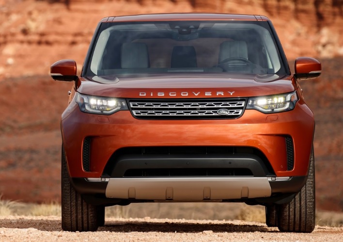 2019 Land Rover Discovery 2.0 240 HP Boot Space