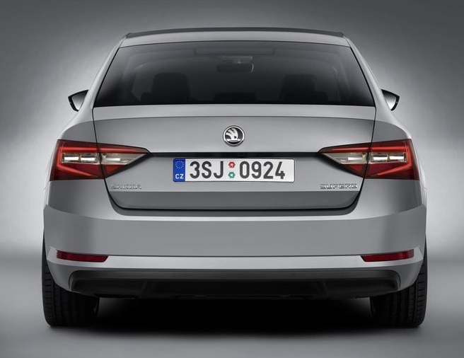 2015 Skoda Superb 1.4 TSI 150 HP Boot Space