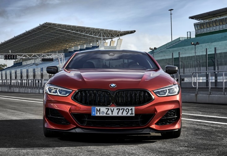 2020 BMW 8 Series 840d xDrive 3.0 320 HP Boot Space