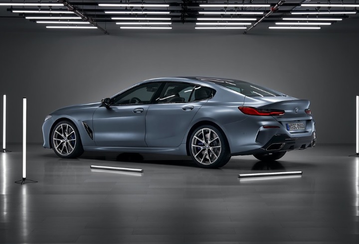 2021 BMW 8 Series 840i 3.0 Coupe 340 HP Boot Space